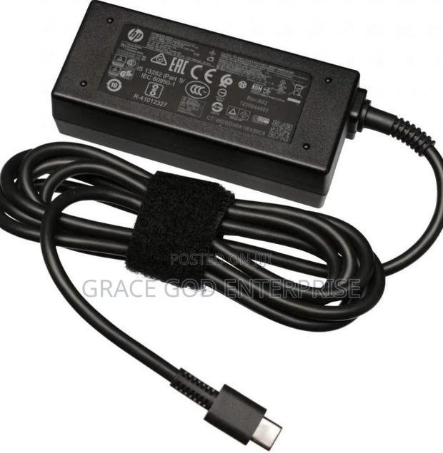 Original HP Type C Charger 65W · Photo 1