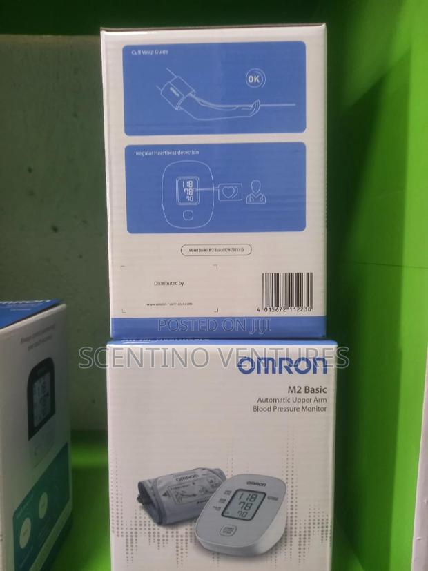 Omron M2 Blood Pressure Monitor · Photo 4