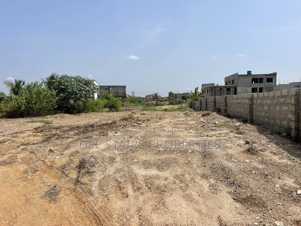 Half Plot of Land for Sale at Teshie Raster Bushroad · Photo 2