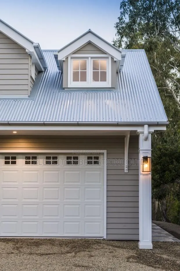 American Remote Control System Door · Photo 1
