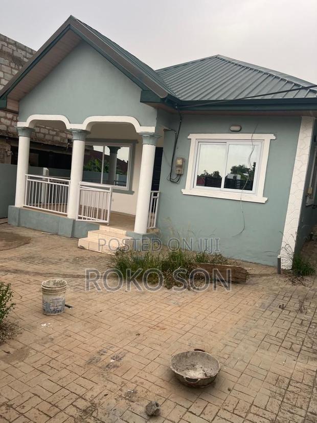 3bdrm House in Dr Roko, Dome for sale · Photo 1