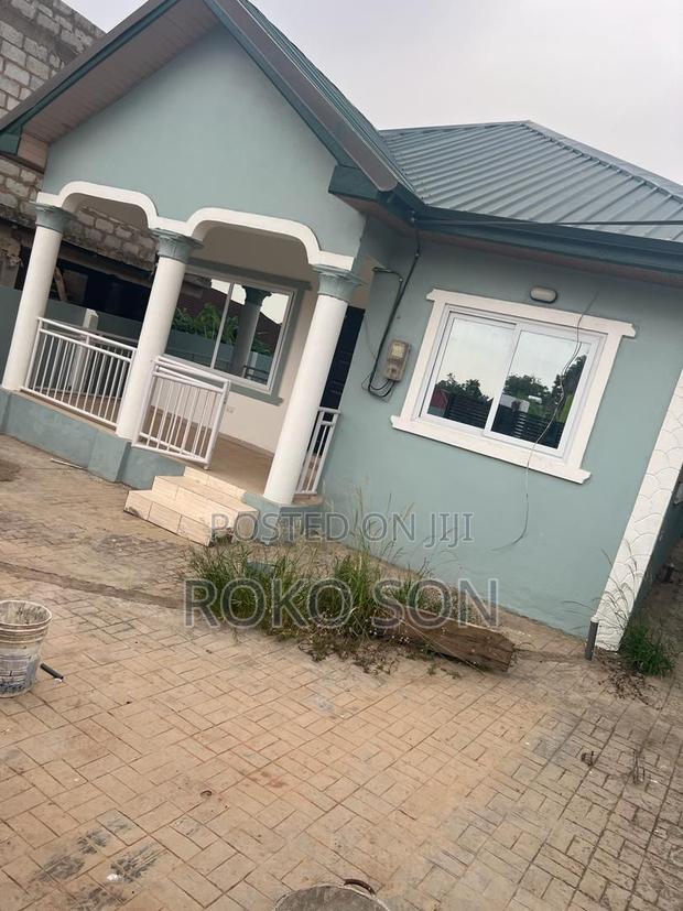 3bdrm House in Dr Roko, Dome for sale · Photo 4