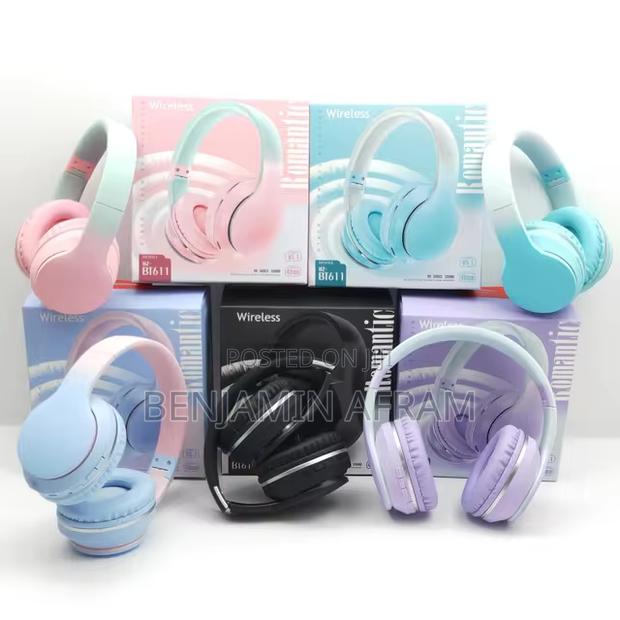 Superior Audio Quality Headphones · Photo 3