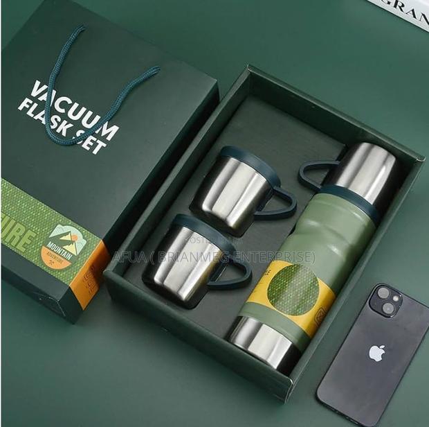Thermal Flask · Photo 1