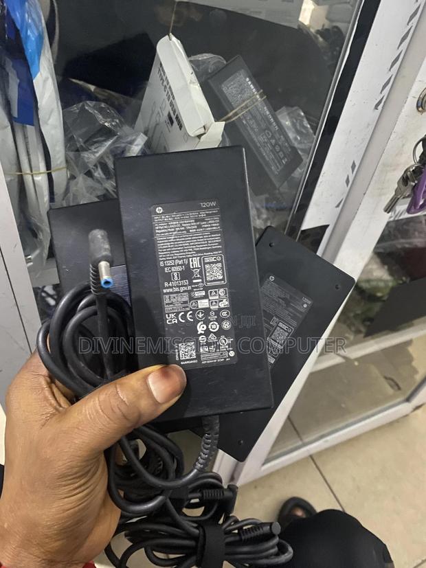 Hp Laptop Adapter Blue Pin 19.5, 6.5A /120w/ Original Uk Use · Photo 2