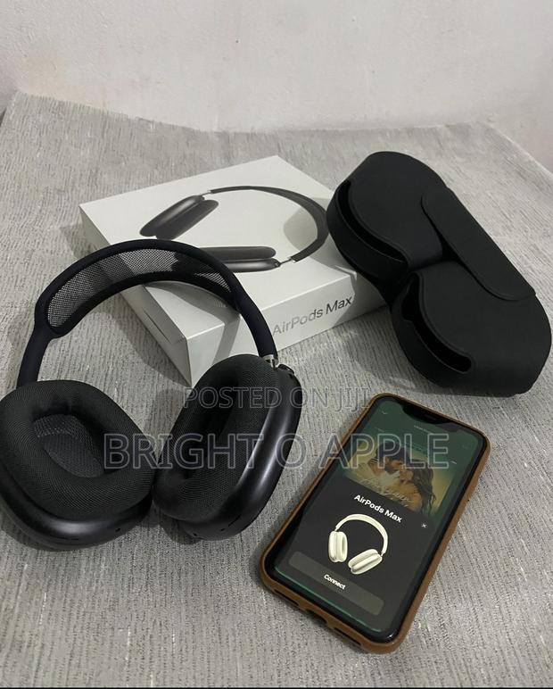 Airpods Max Premium Available · Photo 1