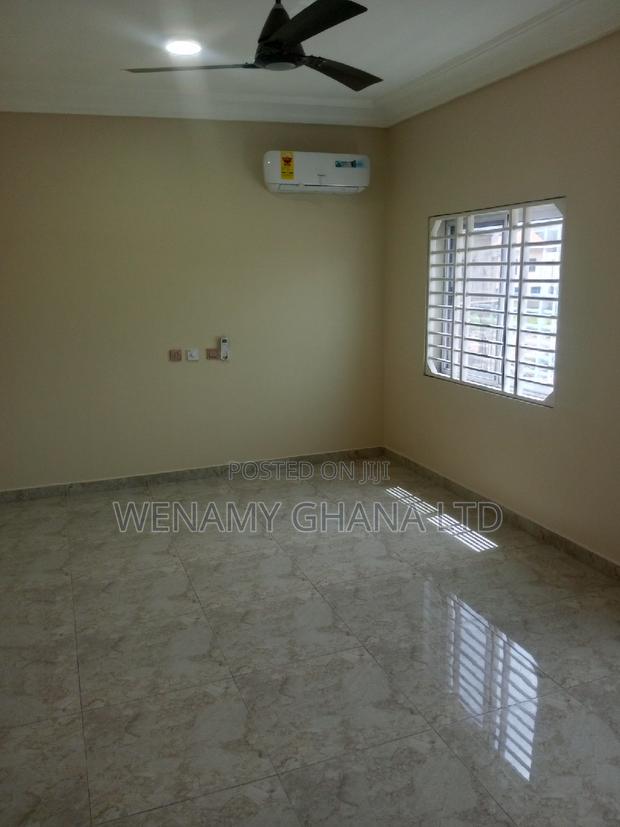 2bdrm Apartment in Golf City, Tema Metropolitan for rent · Photo 3