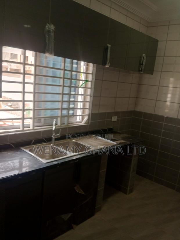 2bdrm Apartment in Golf City, Tema Metropolitan for rent · Photo 6