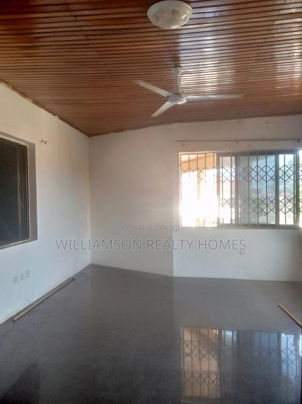 1bdrm Apartment in Hfc Estate Area, Spintex for rent · Photo 4