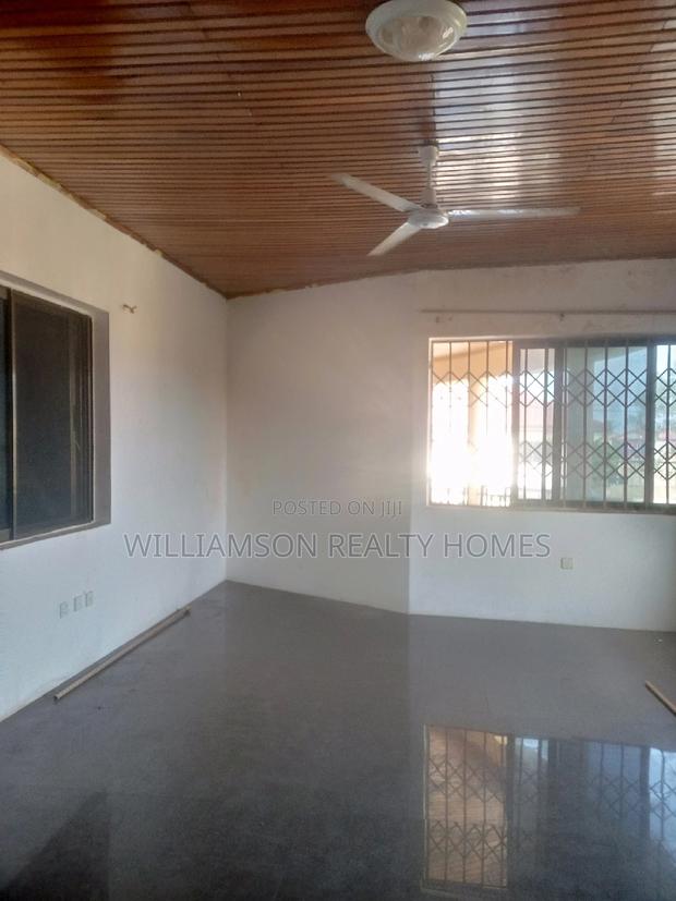 1bdrm Apartment in Hfc Estate Area, Spintex for rent · Photo 3