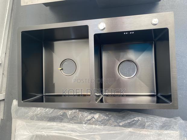 Double Bowl Armless Kitchen Sink - Black (78x43cm) · Photo 2