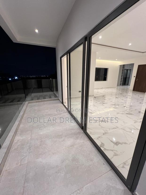 4bdrm House in East Legon for sale · Photo 8