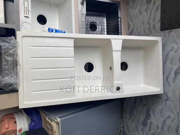 Fiber Sink - Kitchen Sink (White) · Photo 1