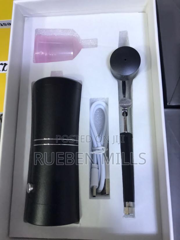 Latest Model Airbrush System Hair Spray Machine - Black · Photo 1