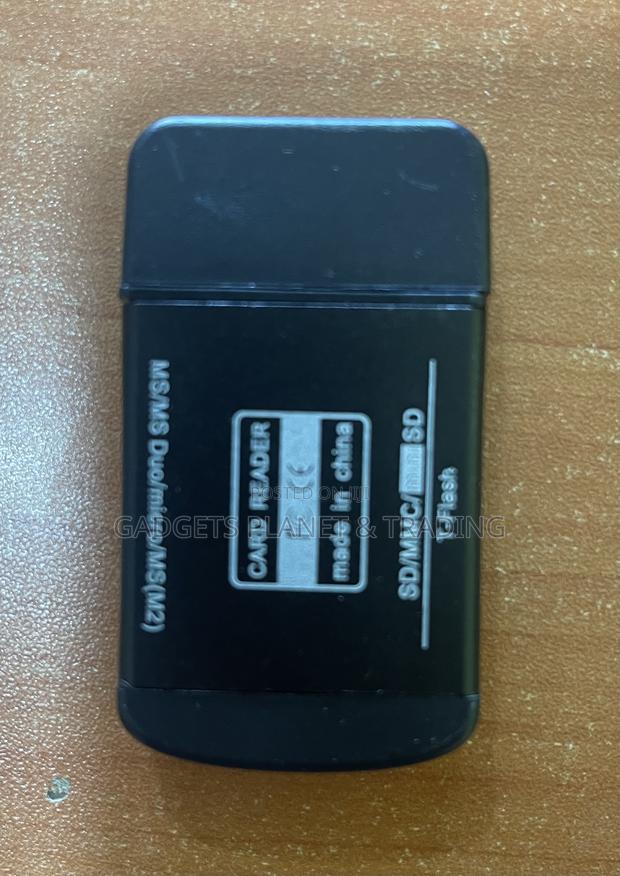 All in One Memory Card Reader or SD Card Reader · Photo 3