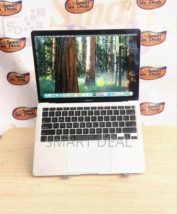 Laptop Apple MacBook Air 8GB Intel Core i5 SSD 256GB · Photo 1
