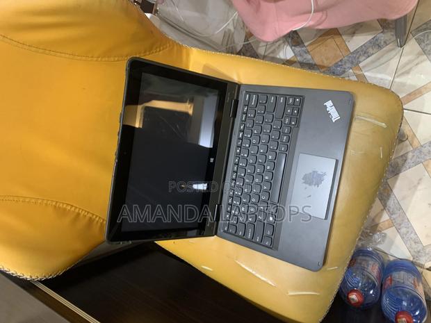 New Laptop Lenovo ThinkPad Yoga 4GB Intel HDD+SSD 500GB · Photo 3