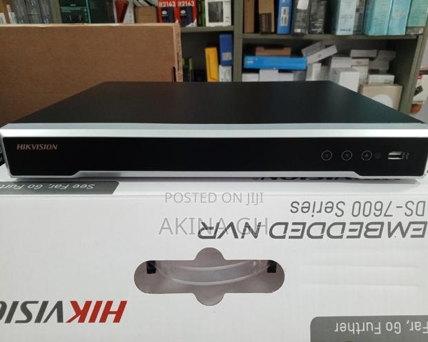 Hikvision 16ch Poe NVR Ds-7616ni-Q2/16p · Photo 3