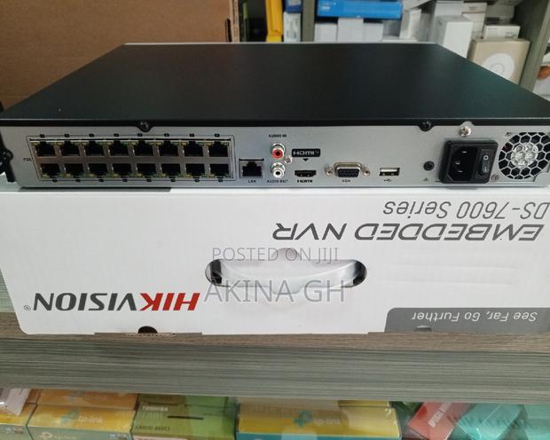 Hikvision 16ch Poe NVR Ds-7616ni-Q2/16p · Photo 4