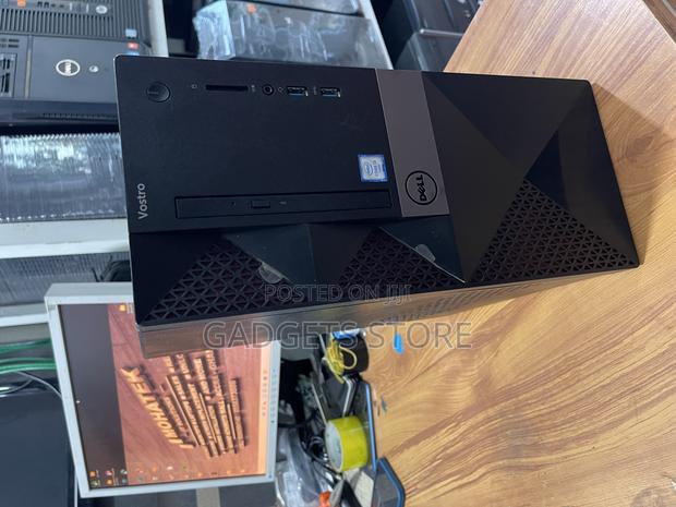 Desktop Computer Dell Vostro 3900 8GB Intel Core I3 HDD 500GB · Photo 4