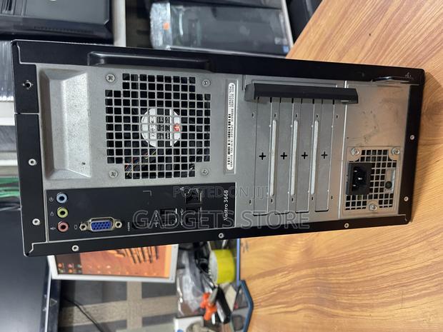 Desktop Computer Dell Vostro 3900 8GB Intel Core I3 HDD 500GB · Photo 3