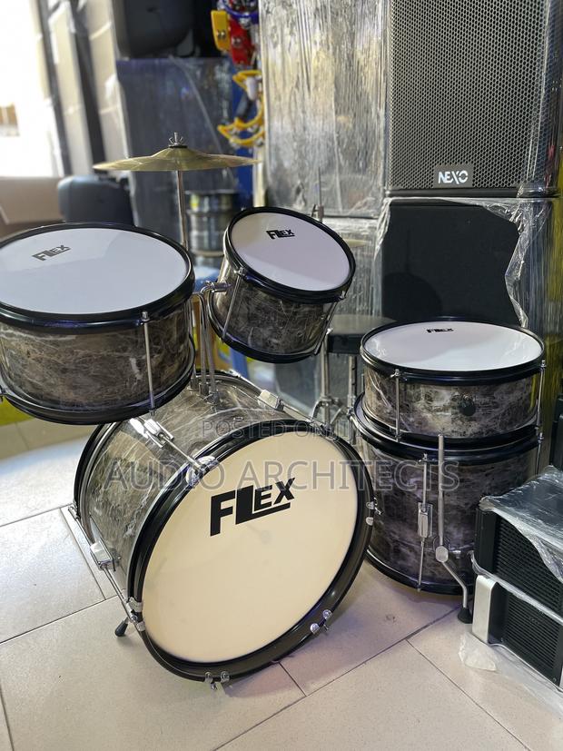 Kids Drum Set · Photo 2