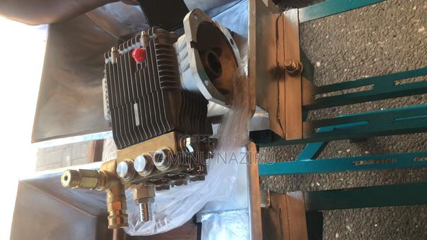 Inter Pump Head 7.5 Hp and 5.5 Hp · Photo 2