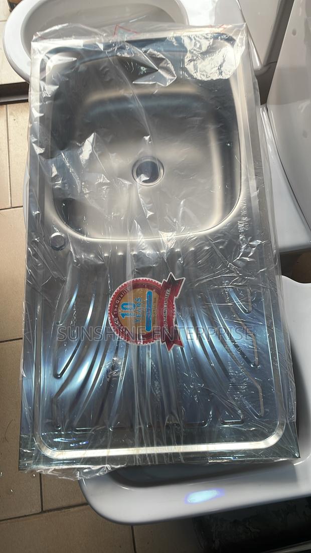 Quality Stainless Kitchen Sink · Photo 1