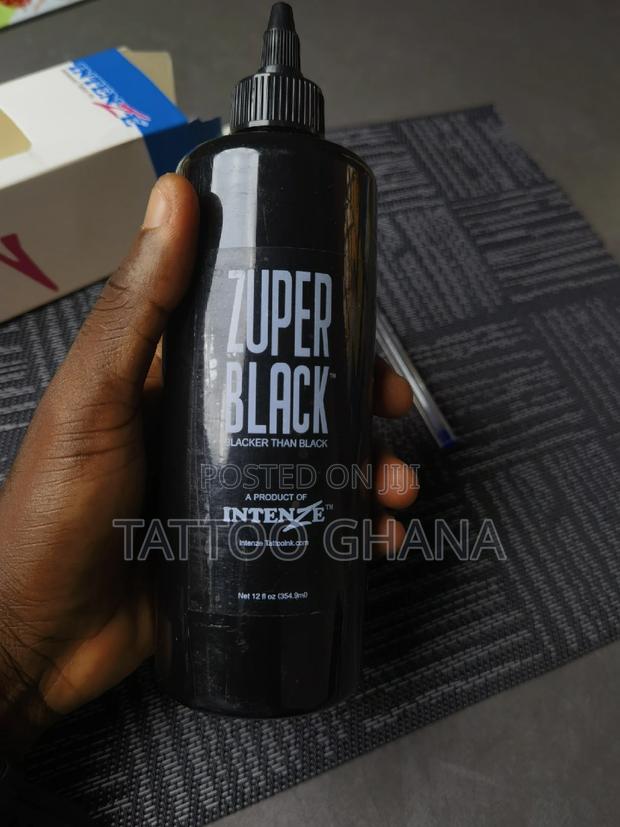 ZUPER BLACK Tattoo Ink · Photo 2