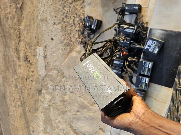 Power Supply · Photo 6