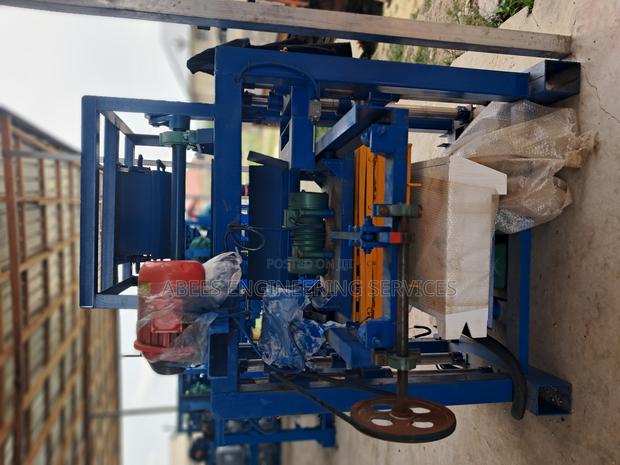 Block Manufacturing Machine · Photo 3