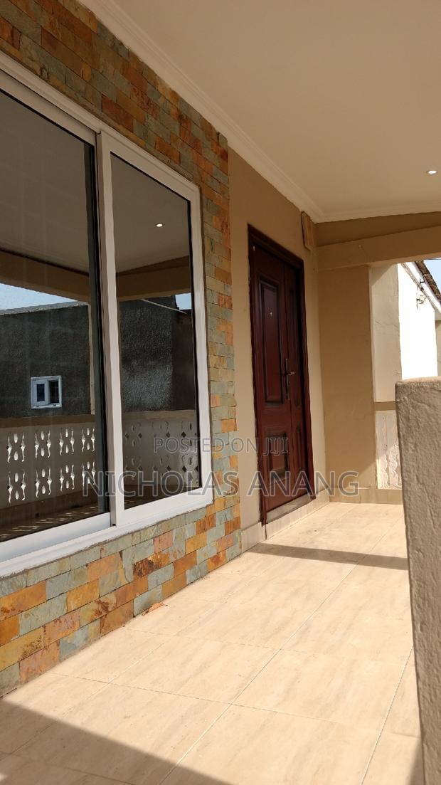 3bdrm Apartment in Dorns Properties, New Town for rent · Photo 4