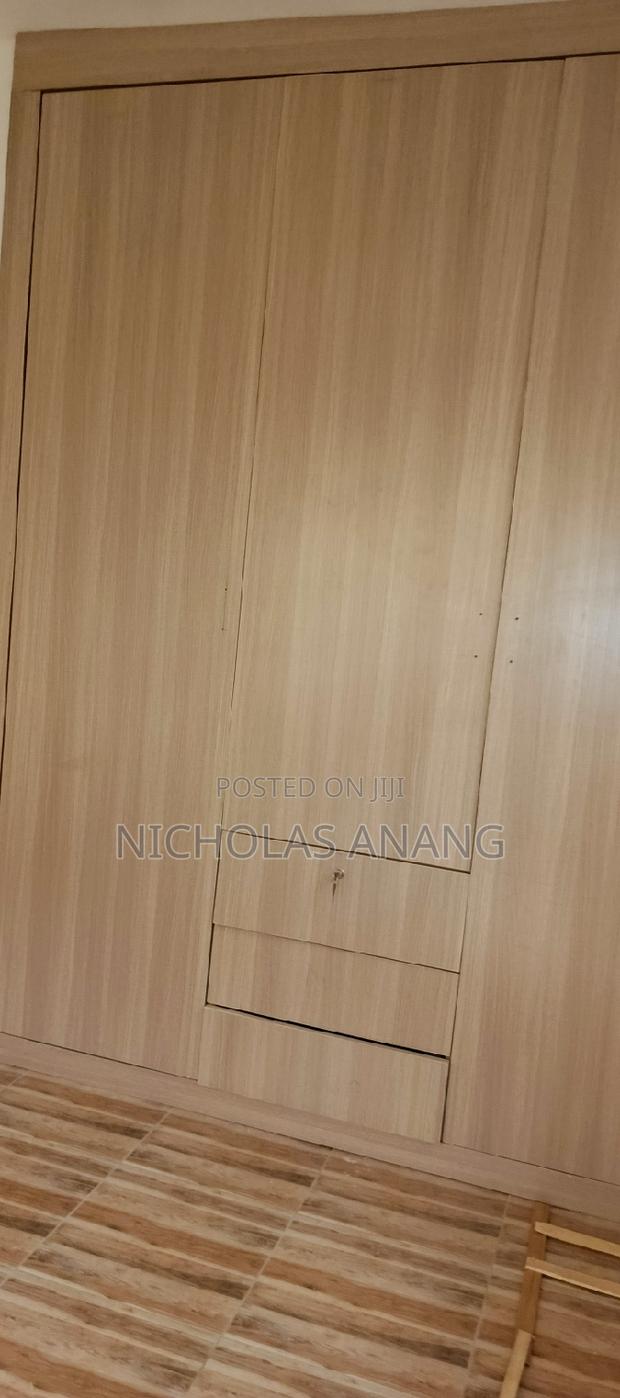 3bdrm Apartment in Dorns Properties, New Town for rent · Photo 5