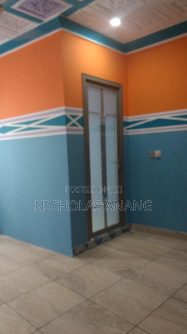 1bdrm Apartment in Dorns Properties, New Town for rent · Photo 4