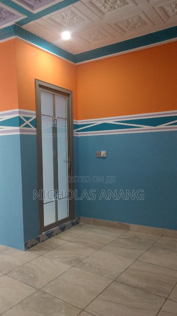 1bdrm Apartment in Dorns Properties, New Town for rent · Photo 7