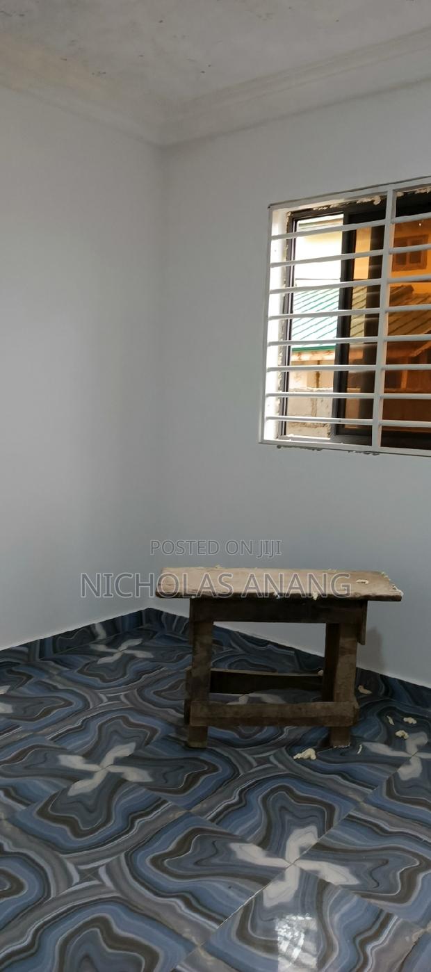 2bdrm Apartment in Dorns Properties, New Town for rent · Photo 3