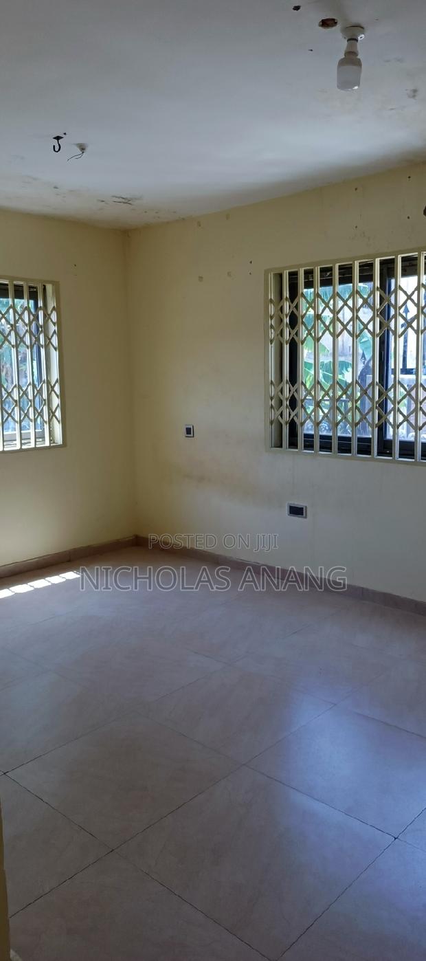 1bdrm Apartment in Dorns Properties, New Town for rent · Photo 1
