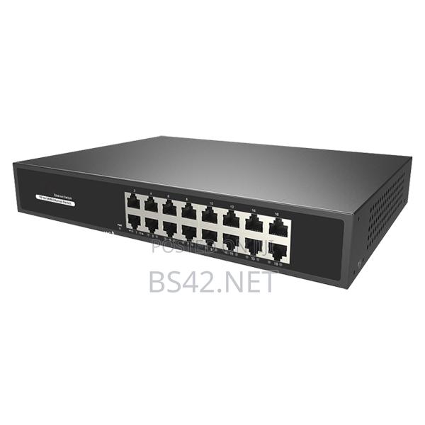 16 Port Ethernet Switch · Photo 1