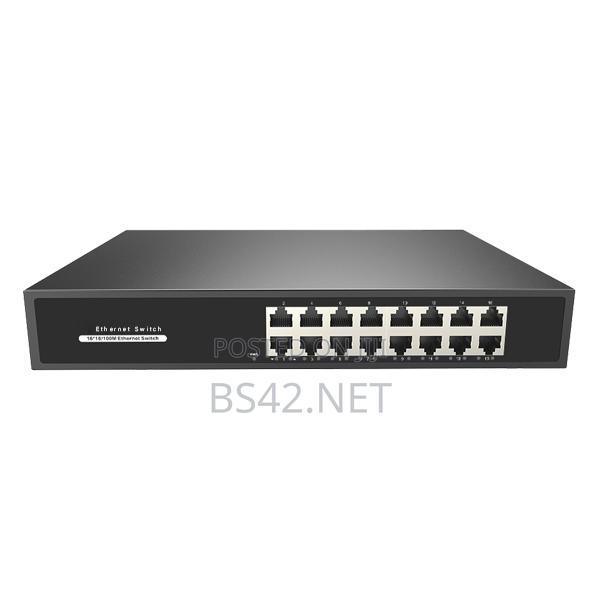 16 Port Ethernet Switch · Photo 4