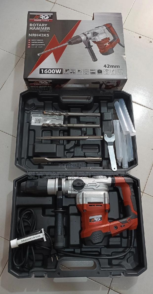 NRG 1600w Drilling Chiseling Machine · Photo 3