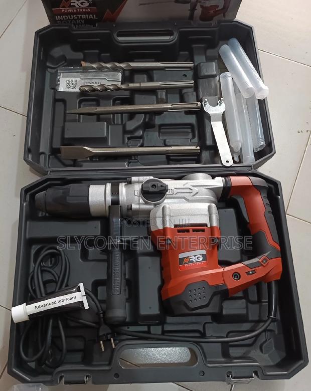 NRG 1600w Drilling Chiseling Machine · Photo 4