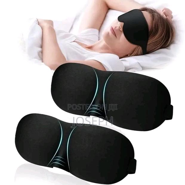 Sleeping Eyes Mask · Photo 1