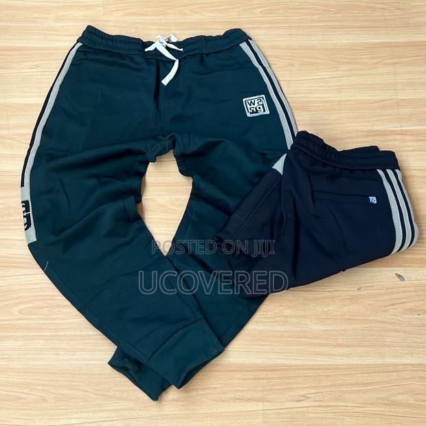 High Quality Unisex Joggers · Photo 3
