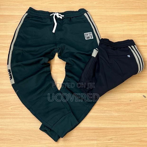 High Quality Unisex Joggers · Photo 4
