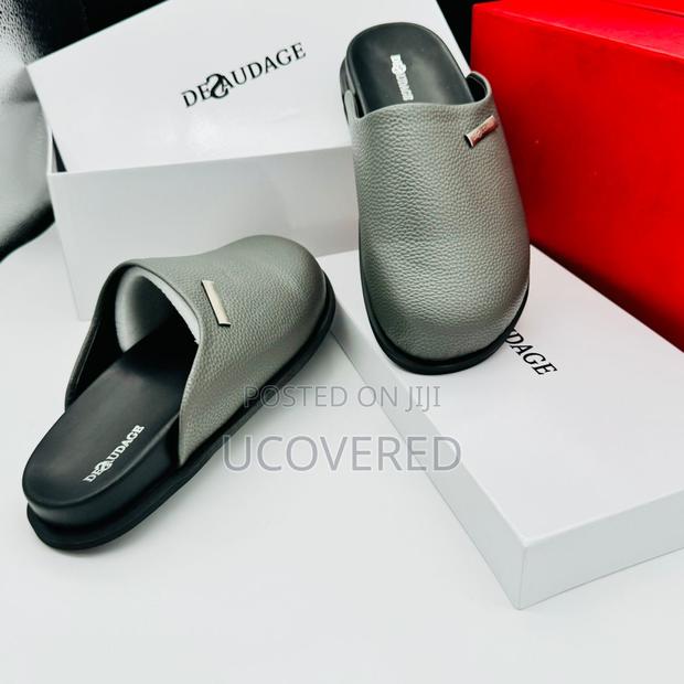 Desaudage Leather Half Shoes · Photo 5