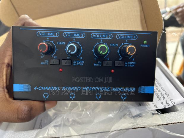 4 Channel HEADPHONES Splitter · Photo 5