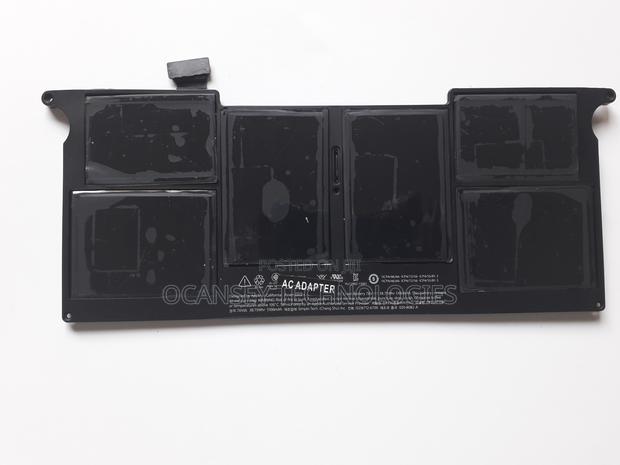 Original Macbook Air Battery for A1495/A1406/A1465 · Photo 1