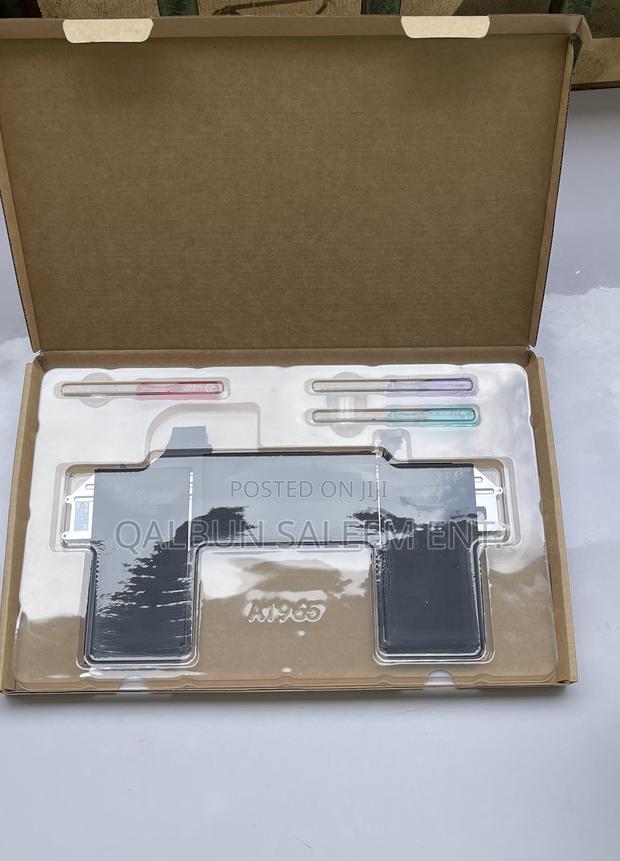 Apple A2389 A2337 Battery for Macbook Air 13” A2337 M1 2020 · Photo 2