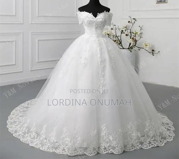 Wedding Gown · Photo 3