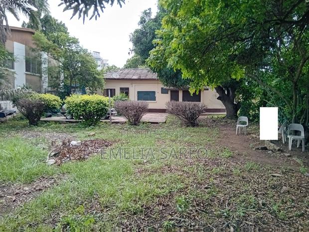 Plots of Land at Osu for Long Lease · Photo 4